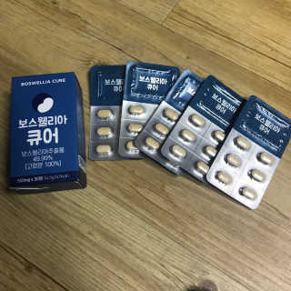 조은약초 보스웰리아 캡슐 큐어 보스웰릭산 30정 — 5점을 준 리뷰어가 2020년 6월 올린 사용 사진