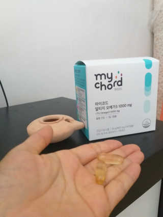 JW중외제약 마이코드 알티지 오메가3 1000 mg — 4점을 준 리뷰어가 2020년 8월 올린 사용 사진
