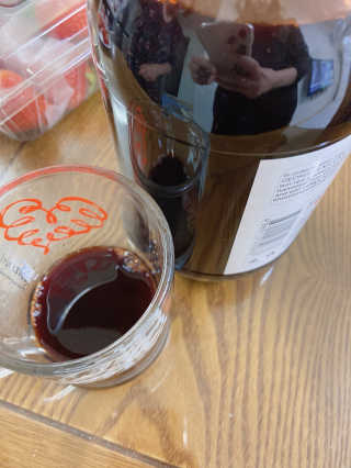 조지아스내추럴 조지아스 내추럴 비트루트주스 1,000ml NFC — 3.5점을 준 리뷰어가 2020년 4월 올린 사용 사진
