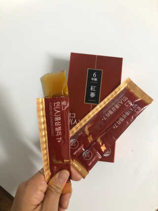 로그네이처 로그 인 홍삼젤리 7+ — 5점을 준 리뷰어가 2020년 5월 올린 사용 사진