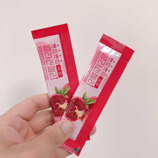 헬스업_쁘띠쁘띠석류콜라겐젤리_20g x 14포 — 5점을 준 리뷰어가 2020년 8월 올린 사용 사진