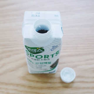 셀렉스스포츠 셀렉스 스포츠 드링크 초콜릿 _ 330ml x 12팩 — 5점을 준 리뷰어가 2020년 11월 올린 사용 사진