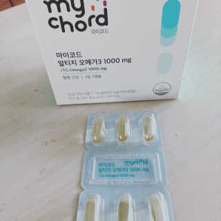 JW중외제약 마이코드 알티지 오메가3 1000 mg — 5점을 준 리뷰어가 2020년 7월 올린 사용 사진