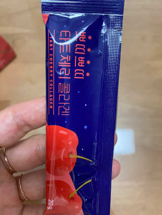 서울약사신협_쁘띠쁘띠타트체리콜라겐_20g x 14포 — 5점을 준 리뷰어가 2020년 11월 올린 사용 사진