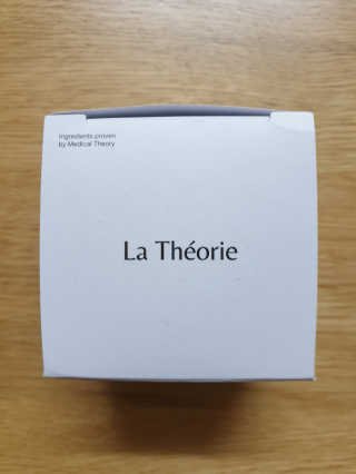 La Theorie Hydrating Ingredients | 하이드레이팅 인그레이디언츠 — 5점을 준 리뷰어가 2020년 4월 올린 사용 사진