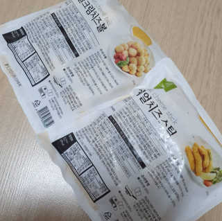 가치식탁 리얼치즈스틱, 리얼크림치즈볼 — 4점을 준 리뷰어가 2020년 9월 올린 사용 사진