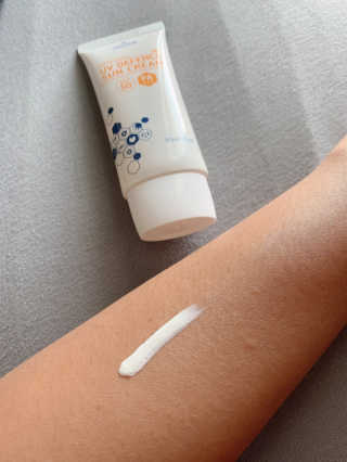 트리티스 US [TREATIS] UV Defence Sun Cream PA+++ / SPF50+ — 5점을 준 리뷰어가 2020년 10월 올린 사용 사진