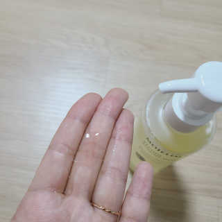 모제림닥터 펩타이드 실키 볼륨 샴푸 — 5점을 준 리뷰어가 2020년 9월 올린 사용 사진