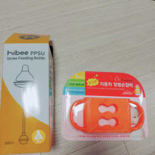 하이비코리아 앉아서나서서먹는젖병 하이비 PPSU 빨대젖병 — 5점을 준 리뷰어가 2020년 6월 올린 사용 사진
