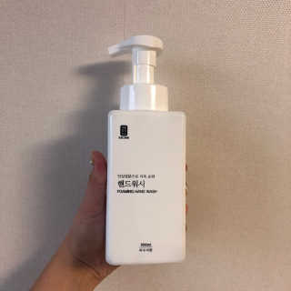 [생활공작소]핸드워시 용기 500ml 1개+리필 400ml 2개 — 5점을 준 리뷰어가 2020년 8월 올린 사용 사진