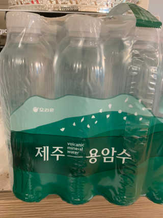 닥터유 제주용암수 닥터유 용암수 — 5점을 준 리뷰어가 2020년 8월 올린 사용 사진