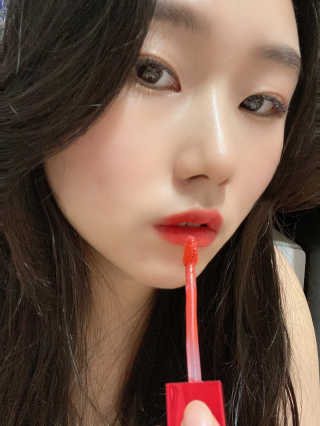 [블랙루즈] 에어 핏 벨벳틴트 시즌1 7종 중 택1+랜덤1 — 5점을 준 리뷰어가 2020년 9월 올린 사용 사진