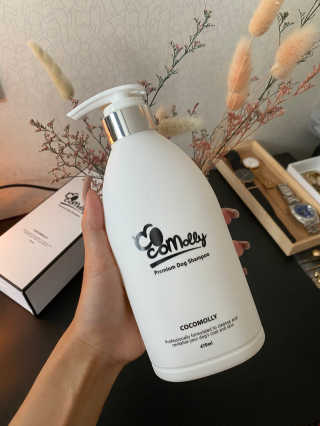 예민한 피부를 위한 코코몰리 All in one 자연유래 샴푸 — 5점을 준 리뷰어가 2020년 7월 올린 사용 사진