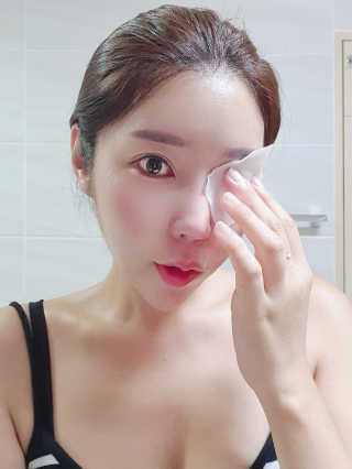 [헬로아이즈] 아이더마 베이비 아이클리너 — 5점을 준 리뷰어가 2020년 9월 올린 사용 사진