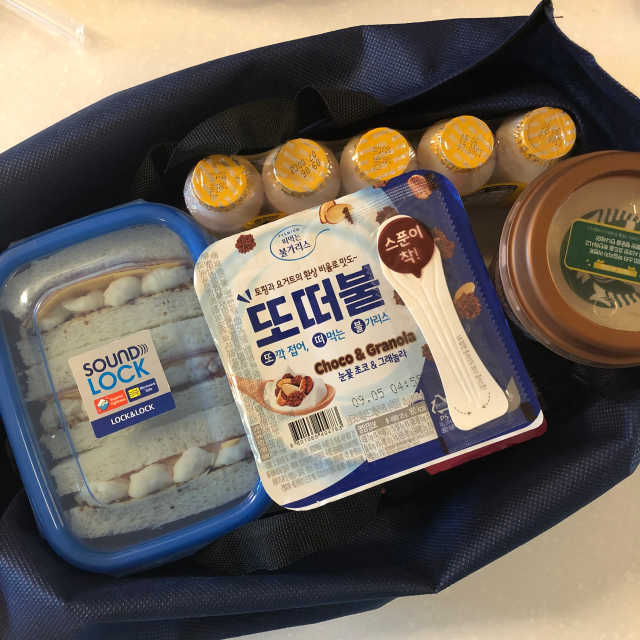 또깍 접어 떠먹는 불가리스 2종 리뷰 사진