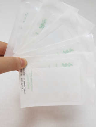 엘라밴드 하이드로 도트 스팟패치 12mm, 티트리 — 5점을 준 리뷰어가 2020년 8월 올린 사용 사진