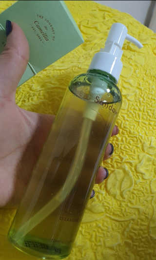 스킨큐어 산다화 순한 클렌징 동백 오일 200ml — 4점을 준 리뷰어가 2020년 5월 올린 사용 사진
