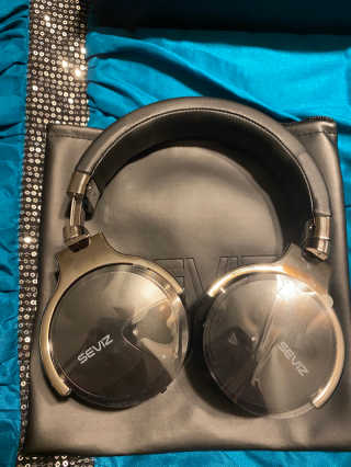 SEVIZ Bluetooth Headphones 10 3color — 5점을 준 리뷰어가 2020년 7월 올린 사용 사진