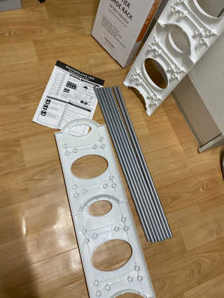 바네스데코 DIY 오픈 4단 신발 정리대 화이트 — 2.5점을 준 리뷰어가 2020년 5월 올린 사용 사진