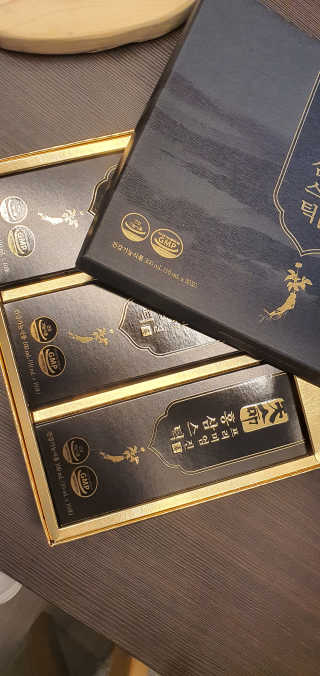 헬스업_천명진프리미엄홍삼스틱_10ml x 30포 — 5점을 준 리뷰어가 2020년 11월 올린 사용 사진
