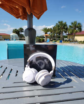 SEVIZ Bluetooth Headphones 10 3color — 5점을 준 리뷰어가 2020년 10월 올린 사용 사진