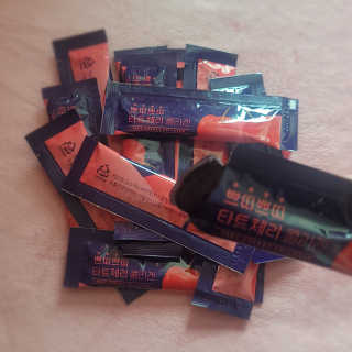 서울약사신협_쁘띠쁘띠타트체리콜라겐_20g x 14포 — 5점을 준 리뷰어가 2020년 12월 올린 사용 사진