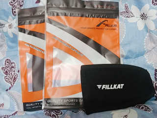 필캣 터널증후군 손목 보호대 — 4점을 준 리뷰어가 2020년 4월 올린 사용 사진