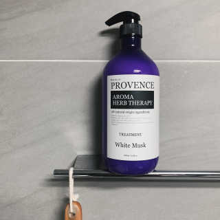 프로방스 화이트머스 퍼퓸 트리트먼트 1000ml — 5점을 준 리뷰어가 2020년 8월 올린 사용 사진