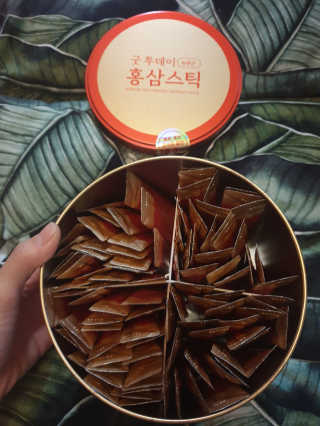 서울약사신협_굿투데이홍삼스틱_10ml x 100포 — 5점을 준 리뷰어가 2020년 7월 올린 사용 사진