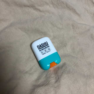 다슈코리아 다슈 솔루션 시카 쉴드 선스틱 — 5점을 준 리뷰어가 2020년 4월 올린 사용 사진