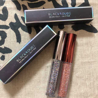 [블랙루즈] 펄블리 아이 글리터 유니버스 2종 — 5점을 준 리뷰어가 2020년 10월 올린 사용 사진