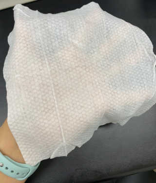 아이수 브론 몬스터 휴대용 아기 물티슈 — 4점을 준 리뷰어가 2020년 12월 올린 사용 사진