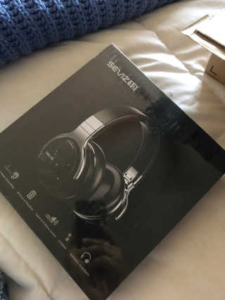 SEVIZ Bluetooth Headphones 10 3color — 5점을 준 리뷰어가 2020년 6월 올린 사용 사진
