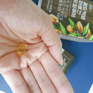 조은약초 골드 커넬 모로코 먹는 식용 아르간오일 큐어 30캡슐 — 5점을 준 리뷰어가 2020년 11월 올린 사용 사진