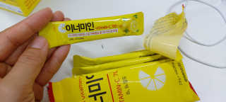 이너미인 VITAMIN-C 700 — 5점을 준 리뷰어가 2020년 10월 올린 사용 사진