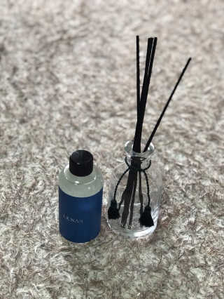 레나스 프리미엄 아로마 디퓨저 200ml  [1SET] — 4점을 준 리뷰어가 2020년 8월 올린 사용 사진