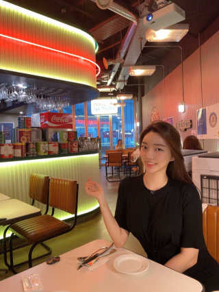 뉴욕아파트먼트 합정점 [뉴욕아파트먼트 오리지날그릴] 4만원 이용권 — 4.5점을 준 리뷰어가 2020년 6월 올린 사용 사진