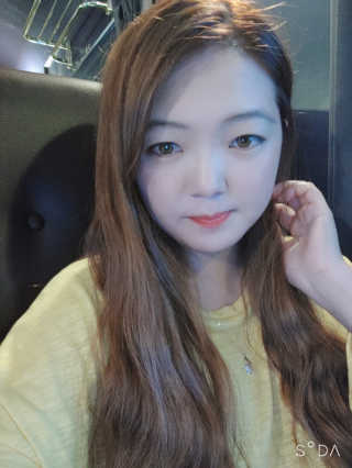 닥터존스킨 눈썹자라 — 4점을 준 리뷰어가 2020년 8월 올린 사용 사진