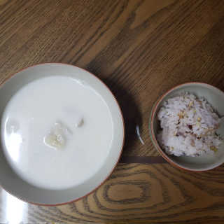 한촌몰 설렁탕집 가마솥 도가니탕 350g x 2팩 — 5점을 준 리뷰어가 2020년 7월 올린 사용 사진