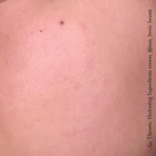 La Theorie Hydrating Ingredients | 하이드레이팅 인그레이디언츠 — 4.5점을 준 리뷰어가 2020년 4월 올린 사용 사진