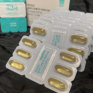 JW중외제약 마이코드 알티지 오메가3 1000 mg — 5점을 준 리뷰어가 2020년 8월 올린 사용 사진