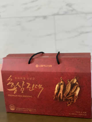서울약사신협_프리미엄 6년근 홍삼진액_70mlx30포 — 5점을 준 리뷰어가 2020년 7월 올린 사용 사진