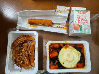 죠스떡볶이 [죠스푸드] 짜빠떡볶이+떡또그+범벅만두 신메뉴 3종 — 5점을 준 리뷰어가 2020년 4월 올린 사용 사진