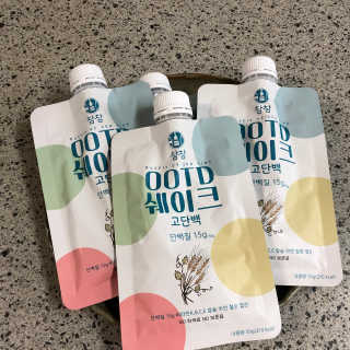 [꾸콤] 참참 OOTD쉐이크 고단백 일주일세트 50g x 5 — 5점을 준 리뷰어가 2020년 10월 올린 사용 사진