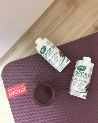 셀렉스스포츠 셀렉스 스포츠 드링크 초콜릿 _ 330ml x 12팩 — 5점을 준 리뷰어가 2020년 10월 올린 사용 사진