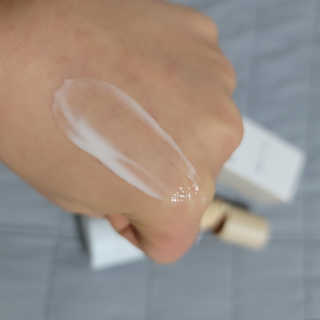 어글리프루프 세럼 스탑디어글리 딥 컨템플레이션 30ml — 5점을 준 리뷰어가 2020년 11월 올린 사용 사진