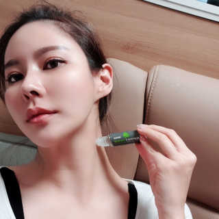 짜이디 야몽_허브로만든 힐링 아로마오일 — 5점을 준 리뷰어가 2020년 10월 올린 사용 사진