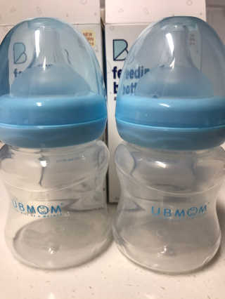 유비맘 신생아젖병 120ml 트리플팩_ 젖꼭지 포함 — 5점을 준 리뷰어가 2020년 8월 올린 사용 사진