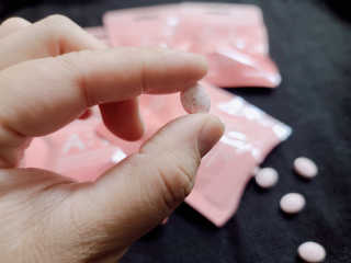 입 냄새 완화에 도움을 주는 에티켓 캔디 복숭아맛 앳캔디 — 5점을 준 리뷰어가 2020년 12월 올린 사용 사진