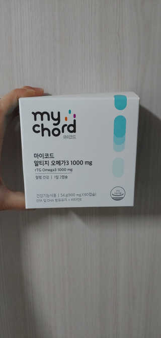 JW중외제약 마이코드 알티지 오메가3 1000 mg — 5점을 준 리뷰어가 2020년 7월 올린 사용 사진